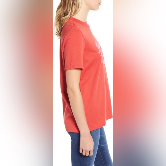 NWT Women's Ban. do Paint The Town Red Retro Tee, Size Large - Red - Picture 2 of 4